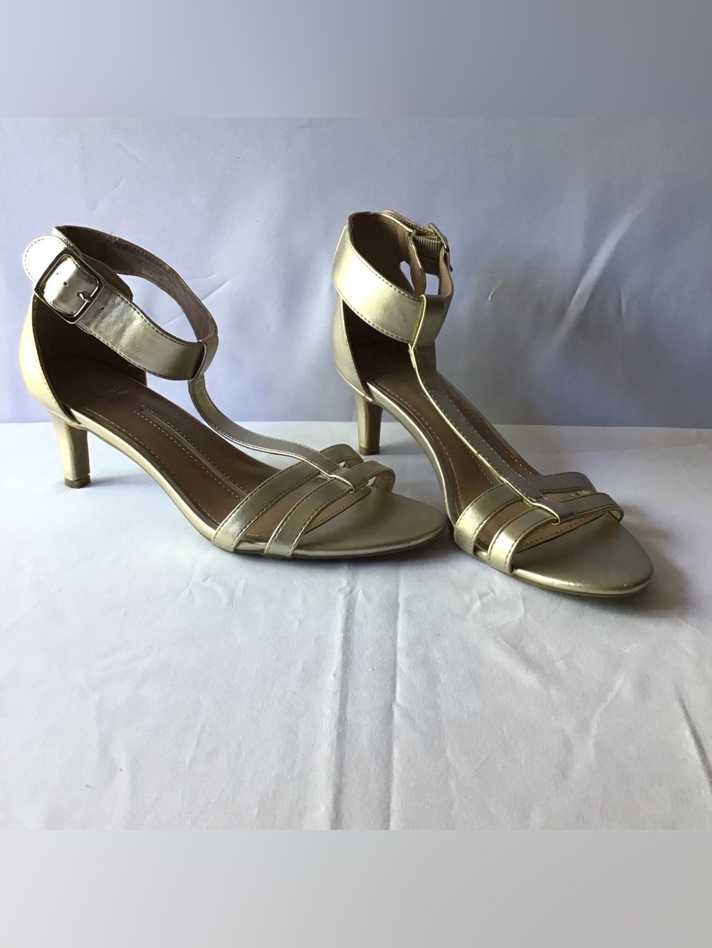 243 new directions Metallic Gold Ankle Strap Mid-Heel Sandals